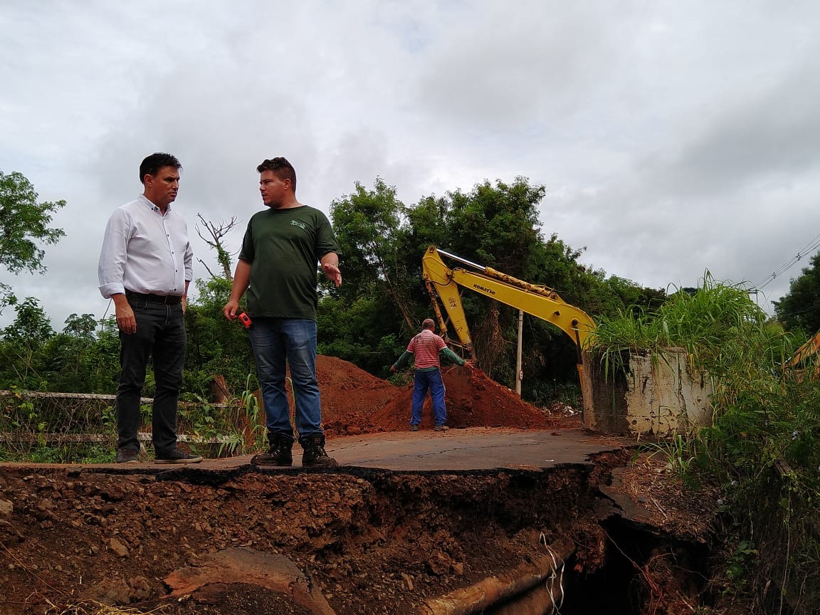 2020131_Carlos Fontes visita obras da nova ponte do São Joaquim